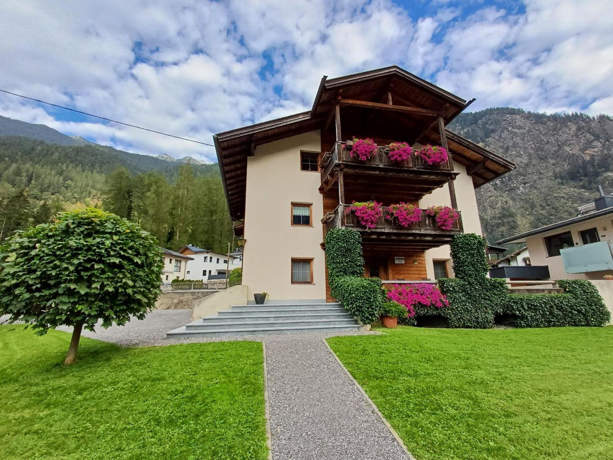 Haus Gstrein Oetz Exterior foto